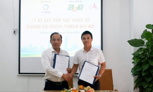 Ông Nguyễn Anh Quê và ông Vương Mạnh Cường đại diện hai bên ký kết hợp tác thiết kế chung cư Green Tower